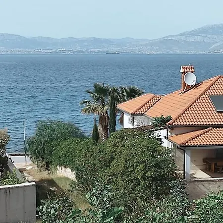 Vladislavic 4 *